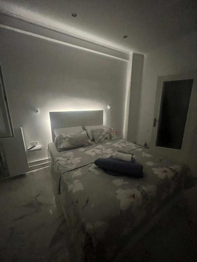 White Apartment 아테네 외부 사진