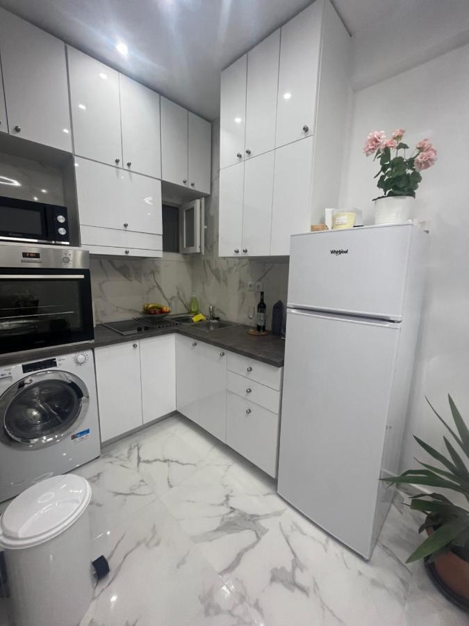 White Apartment 아테네 외부 사진