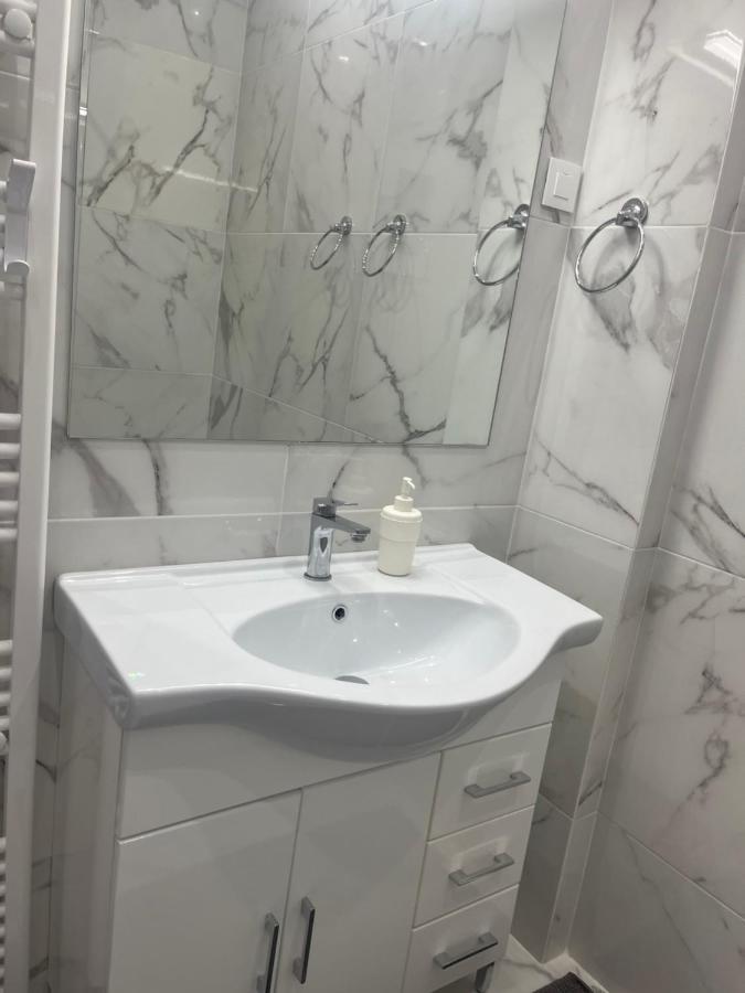 White Apartment 아테네 외부 사진