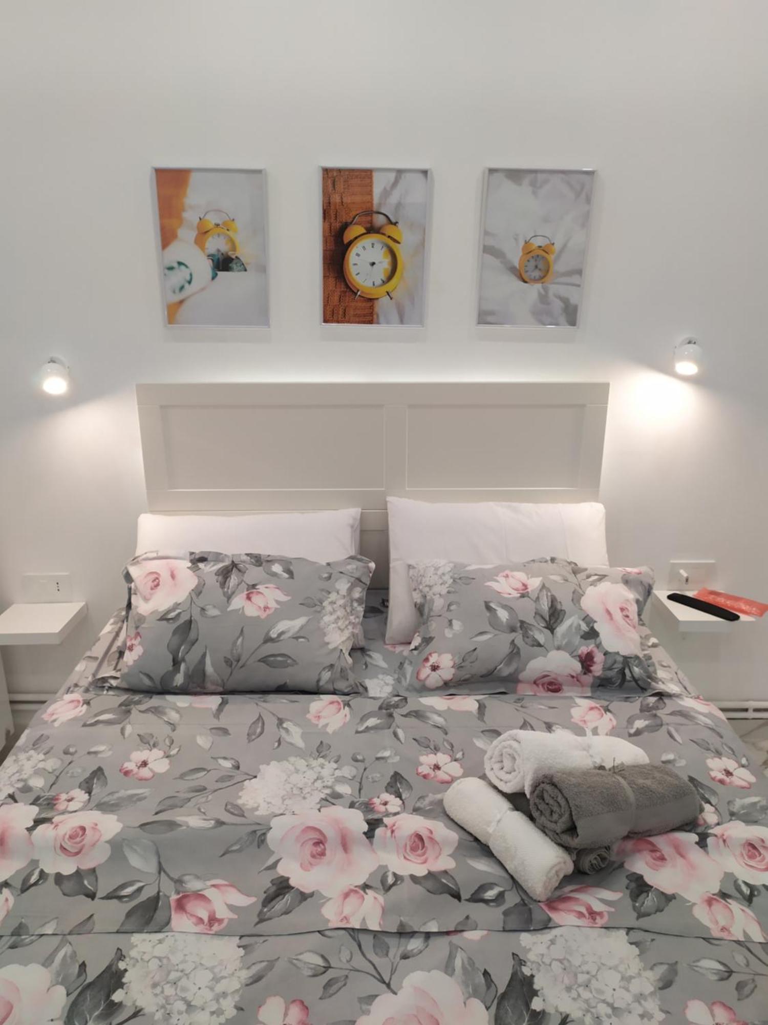 White Apartment 아테네 외부 사진